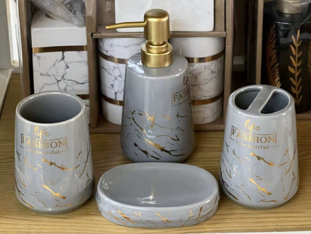 Accessoires salle de bain 